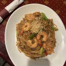 Spicy pad thai