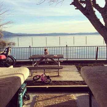 Aurora RV Park - RV Parks Near Me - Upper Lake, California