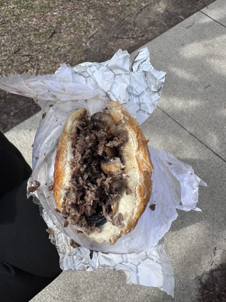 Food from Capo Steaks