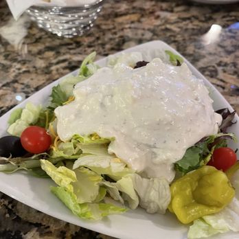 Black Angus Steakhouse - House Garden Salad - Steakhouses Near Me - Kissimmee, Florida Black Angus Steakhouse - House Garden Salad - Steakhouses Near Me - Kissimmee, Florida