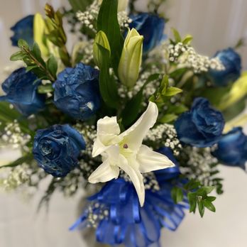 Raquels Florist - Florists Near Me - Sacramento, California Raquels Florist - Florists Near Me - Sacramento, California