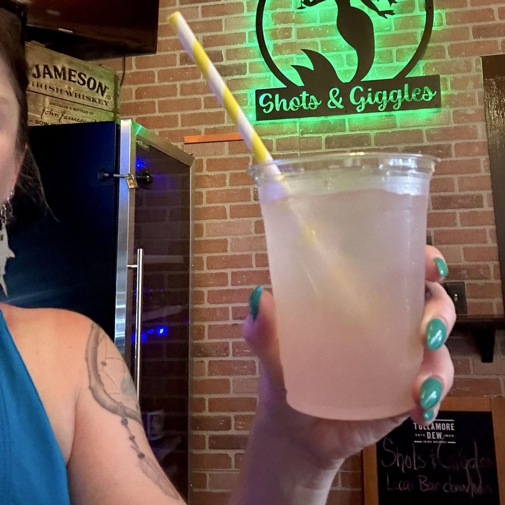 Shots and Giggles - Mermaid margarita - Bars Near Me - Key West, Florida Shots and Giggles - Mermaid margarita - Bars Near Me - Key West, Florida