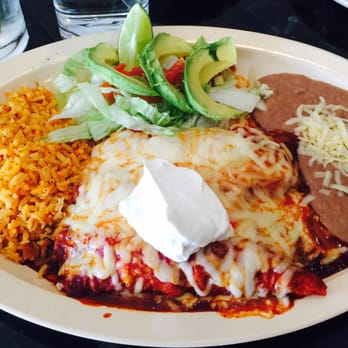 La Ilusion Bakery - Delicious Mexican food!!! Don't let the outside confuse or deter you. Pleasantly surprised and will definitely be returning. - Bakeries Near Me - Carpentersville, Illinois La Ilusion Bakery - Delicious Mexican food!!! Don't let the outside confuse or deter you. Pleasantly surprised and will definitely be returning. - Bakeries Near Me - Carpentersville, Illinois