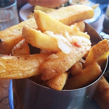 The Hyndland Fox - Chilli & Parmesan Chips - Cafes Near Me - Glasgow, GLG The Hyndland Fox - Chilli & Parmesan Chips - Cafes Near Me - Glasgow, GLG