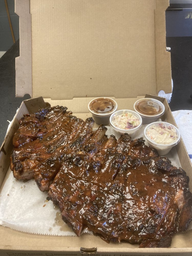 SNAPPER’S BAR AND GRILL Updated September 2024 1514 N State St