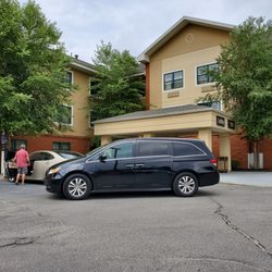 Melville Taxi and Airport Service - Airport Shuttles in Melville NY 11747