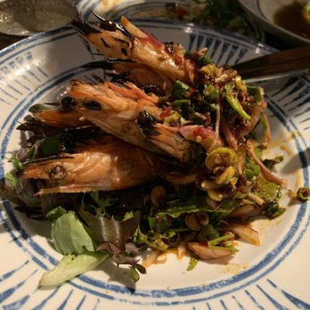Chat Thai - King prawns with warm lemongrass salad - Thai Near Me - Sydney, NSW Chat Thai - King prawns with warm lemongrass salad - Thai Near Me - Sydney, NSW