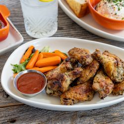 Picazzo's Healthy Italian Kitchen - Baked Italian Seasoned Wings