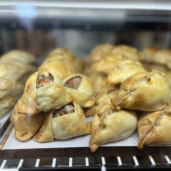Che Empanada - Empanadas Near Me - Newton, Massachusetts Che Empanada - Empanadas Near Me - Newton, Massachusetts