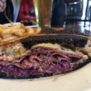 Quarter Celtic Brewpub - Classic Reuben - Brewpubs Near Me - Albuquerque, New Mexico