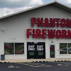 Phantom Fireworks of Wright City
