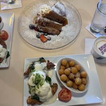 Toasted Gastrobrunch - Southern Fried Chicken Benny, Stuffed French Toast - Breakfast & Brunch Near Me - Las Vegas, Nevada Toasted Gastrobrunch - Southern Fried Chicken Benny, Stuffed French Toast - Breakfast & Brunch Near Me - Las Vegas, Nevada