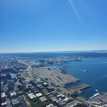 Sky View Observatory - Views of the Port - Observatories Near Me - Seattle, Washington Sky View Observatory - Views of the Port - Observatories Near Me - Seattle, Washington