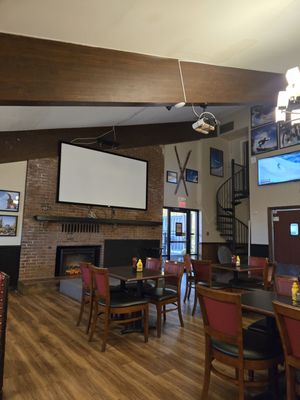 White Horse Tavern by null