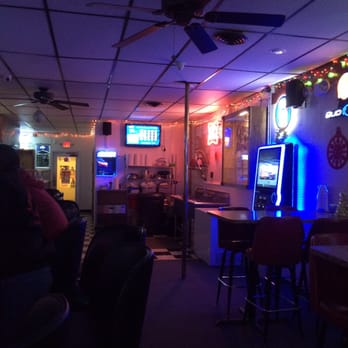 Butch's Saloon - a bar with neon lights - Barbeque Near Me - North Royalton, Ohio Butch's Saloon - a bar with neon lights - Barbeque Near Me - North Royalton, Ohio