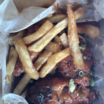 bb.q Chicken La Canada - Spicy Galbi wings - Chicken Wings Near Me - La Cañada Flintridge, California bb.q Chicken La Canada - Spicy Galbi wings - Chicken Wings Near Me - La Cañada Flintridge, California