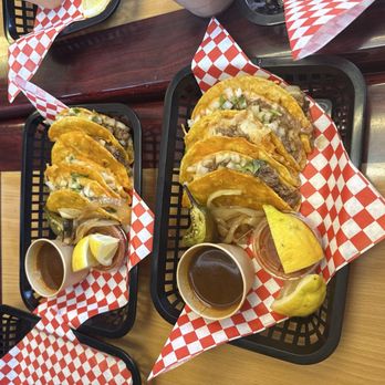CH Y La Birria - 4 tacos dorados! - Mexican Near Me - Compton, California
