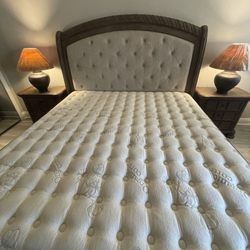 Maxim's Furniture