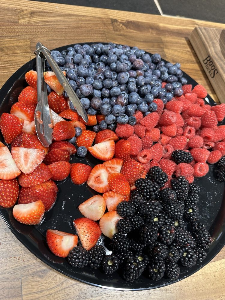 NIEMANN HARVEST MARKET Updated November 2024 205 Photos & 34