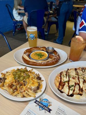 Blue Moon Brewery & Grill by null