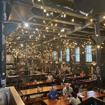 Sawada Coffee - Interior - Coffee & Tea Near Me - Chicago, Illinois