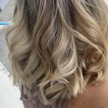 DillyDHair - Hair Stylists Near Me - New Smyrna Beach, Florida DillyDHair - Hair Stylists Near Me - New Smyrna Beach, Florida