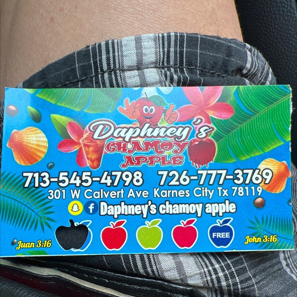 Daphney's Chamoy Apple Logo
