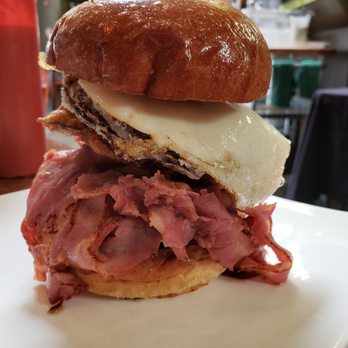 310 Eatery - 405 traffic jam - Burgers Near Me - Albany, California