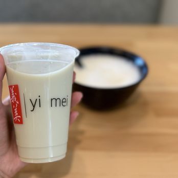 Yi Mei - Cold soy milk - Taiwanese Near Me - San Gabriel, California Yi Mei - Cold soy milk - Taiwanese Near Me - San Gabriel, California