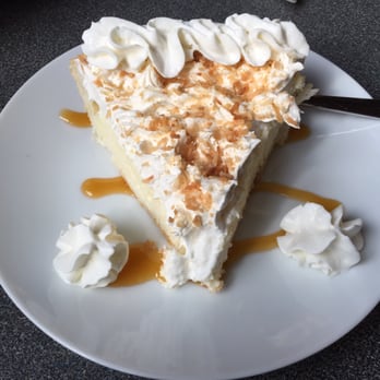 Debb's Place - Coconut Cream Pie - Breakfast & Brunch Near Me - Barrie, Ontario