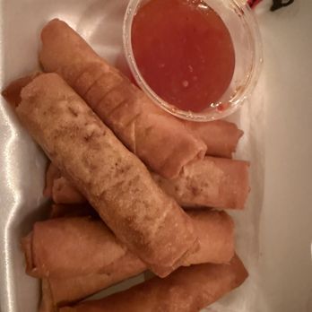 Kim Hong Eggrolls - #1) shrimp, pork, crab 8 not 10 as 2 fell in my mouth in the car - Vietnamese Near Me - Westminster, California
