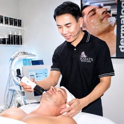 Isarat's Men's Spa - Advanced men's facial treatment at ISARAT'S Men's Spa, combining professional skincare technology with personalized care for healthy, refres