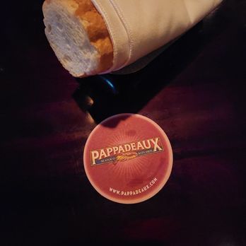Pappadeaux Seafood Kitchen - Complimentary fresh hot bread - Cajun/Creole Near Me - Grapevine, Texas