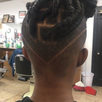 Camera Ready Kutz - #CameraReadyKutz #BrooklynBarbers #FemaleBarbers - Barbers Near Me - Brooklyn, New York