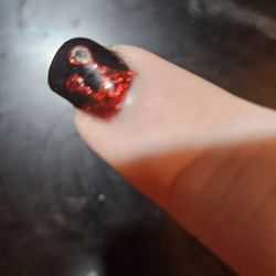 Number 1 Nails - An other nail the red has peeled off