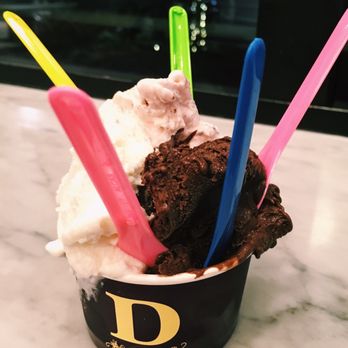 Dolcezza - Large with 3 scoops - Dark Chocolate, Thai Coconut Milk, and King Leo's Peppermint! - Gelato Near Me - Fairfax, Virginia Dolcezza - Large with 3 scoops - Dark Chocolate, Thai Coconut Milk, and King Leo's Peppermint! - Gelato Near Me - Fairfax, Virginia