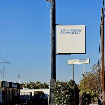 Del Ray Tire & Retreading - Entrance - Tires Near Me - Fresno, California Del Ray Tire & Retreading - Entrance - Tires Near Me - Fresno, California