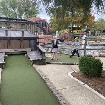 Mac N Bones Mini Golf - Mini Golf Near Me - Pearl, Mississippi Mac N Bones Mini Golf - Mini Golf Near Me - Pearl, Mississippi