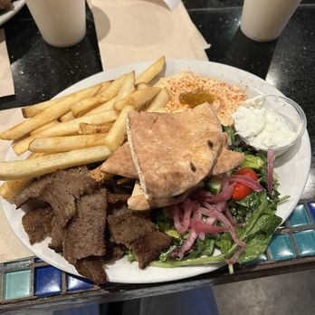 D'Yar - Beef & Lamb Gyro Plate - Mediterranean Near Me - Berkeley, California