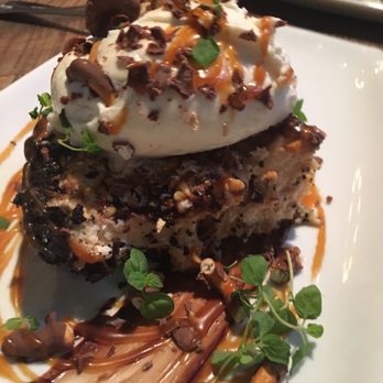 Union Kitchen and Tap Encinitas - Peanut butter pie - New American Near Me - Encinitas, California Union Kitchen and Tap Encinitas - Peanut butter pie - New American Near Me - Encinitas, California