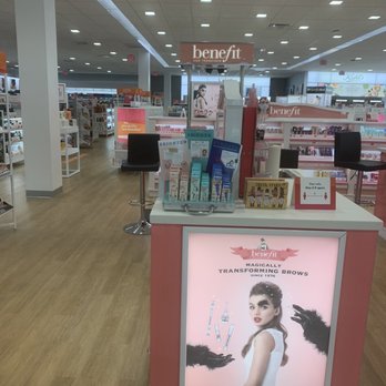 Ulta Beauty - Cosmetics & Beauty Supply Near Me - Raleigh, North Carolina