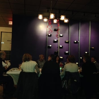 Q Restaurant - Plenty of room for big groups! - Asian Fusion Near Me - Lemont, Illinois
