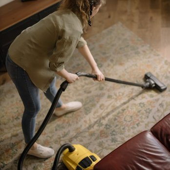 EASE Cleaning Services - Home Cleaning Near Me EASE Cleaning Services - Home Cleaning Near Me
