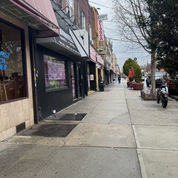 Krispy Pizza  - Parking is not great. I'm jealous of anyone within walking distance. - Pizza Near Me - Brooklyn, New York