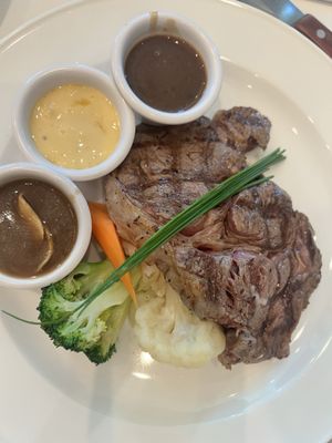 Lawry's The Prime Rib Singapore by null