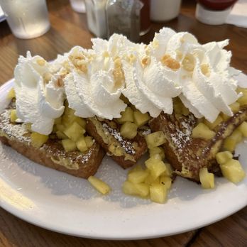 Eggs 'n Things - Hawaiian bread French toast - Breakfast & Brunch Near Me - Honolulu, Hawaii Eggs 'n Things - Hawaiian bread French toast - Breakfast & Brunch Near Me - Honolulu, Hawaii