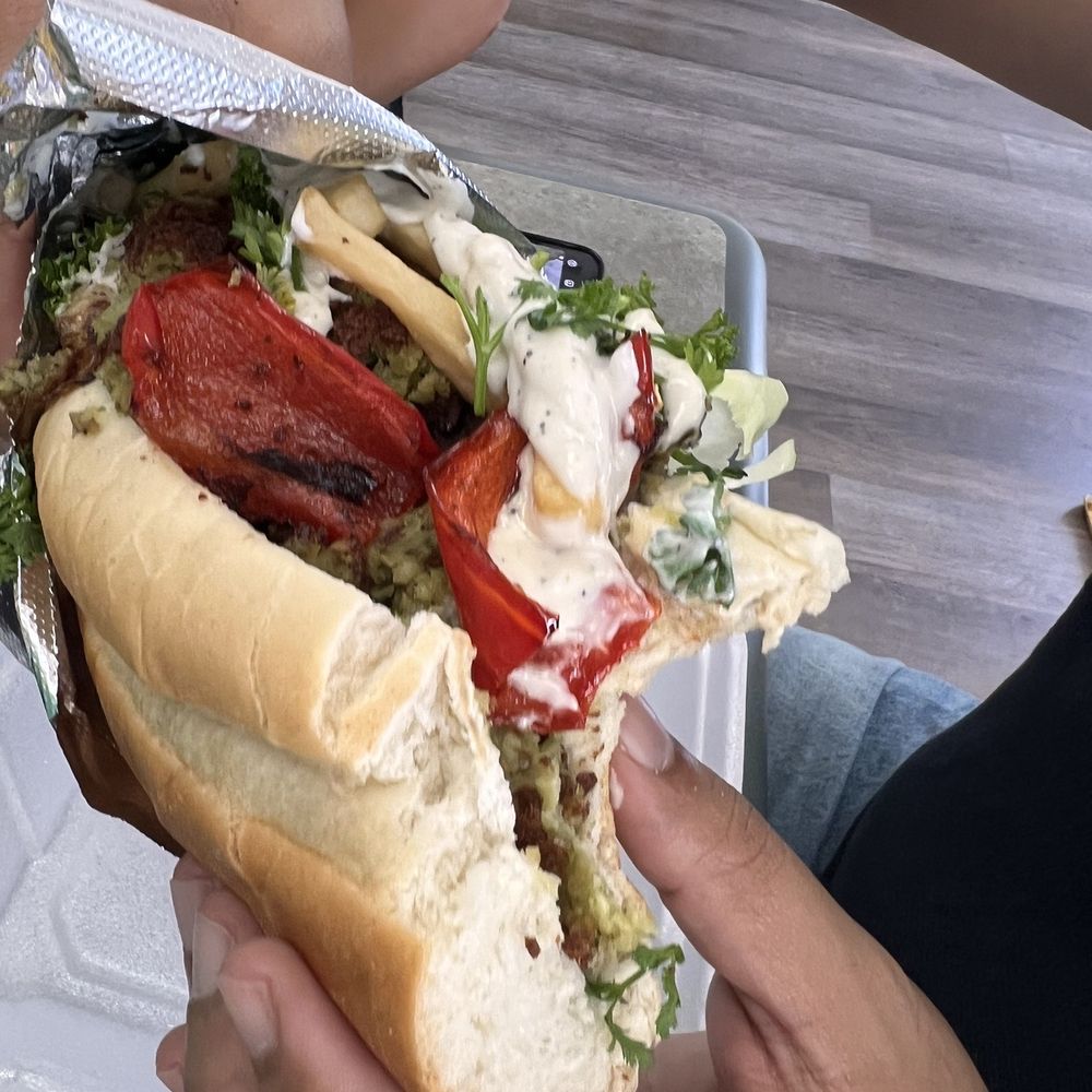 Healthy Kitchen 33 - Falafel sandwich - Vegan Near Me - Naranja, Florida Healthy Kitchen 33 - Falafel sandwich - Vegan Near Me - Naranja, Florida