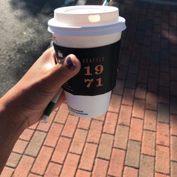 Starbucks - Caramel macchiato - Coffee & Tea Near Me - South Orange, New Jersey