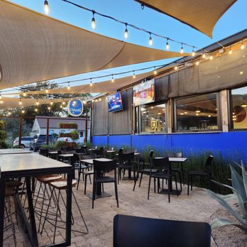 F1 Smokehouse - University - Patio - Sandwiches Near Me - Fort Worth, Texas F1 Smokehouse - University - Patio - Sandwiches Near Me - Fort Worth, Texas