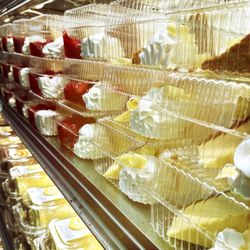 Giant Eagle - Slices.